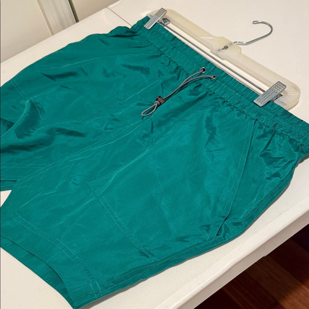 NWT MINI SKIRT Beach Summer Party Jungle Green 100% Silk drawstring Vacation Med - Picture 10 of 12